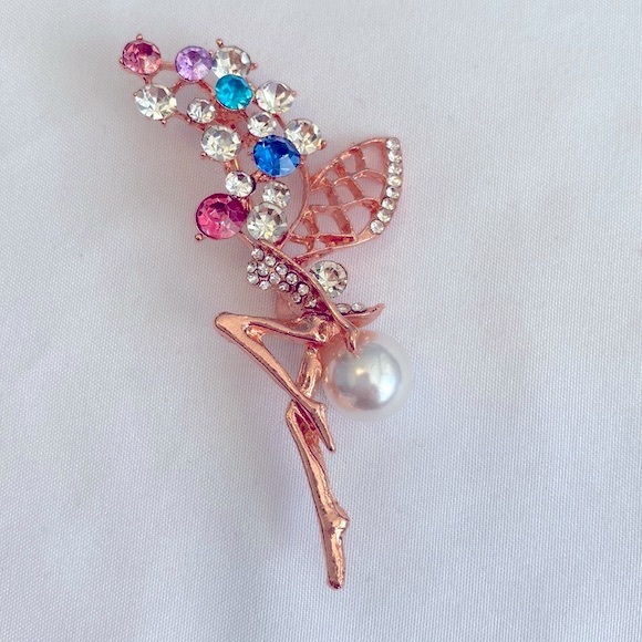 Rose Gold Fairy Rhinestone Brooch - Picture 1 of 4